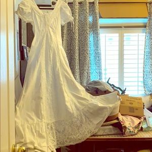 Young and Fun, Gunne Sax!